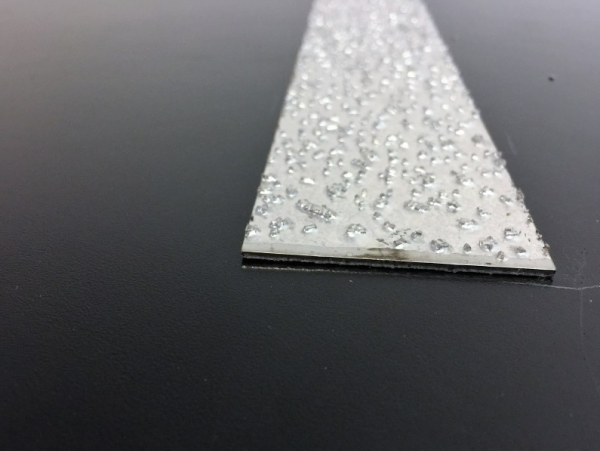 Tiras antideslizantes galvanizadas de 2 mm